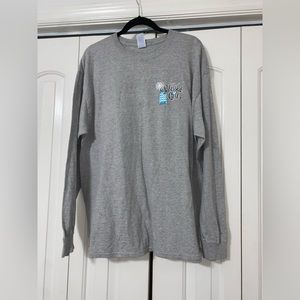 Long sleeve gray